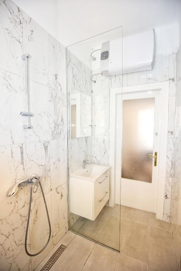 Family Apartment Рийека Екстериор снимка